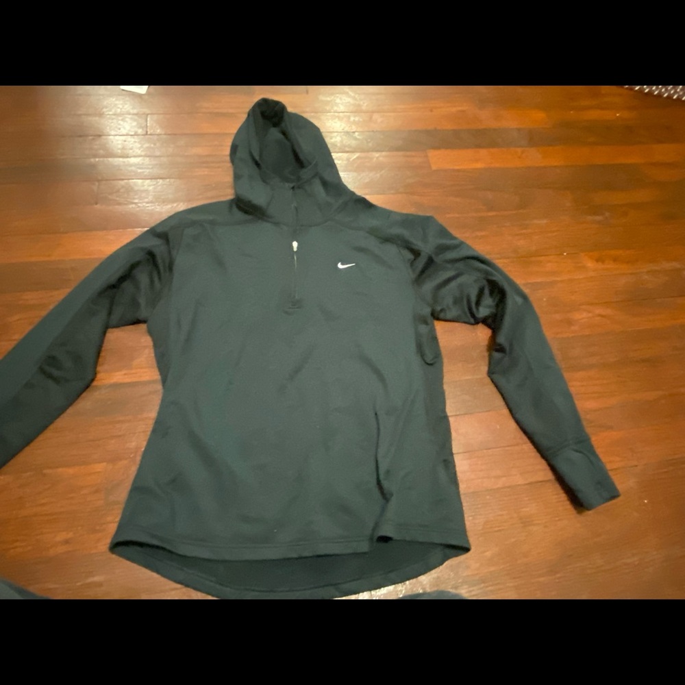 Nike fit dry hoodie black